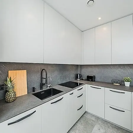 Apartmán Lovely With Private Terrace By Urban Rent *