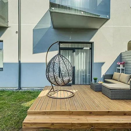 Lovely With Private Terrace By Urban Rent Apartment *