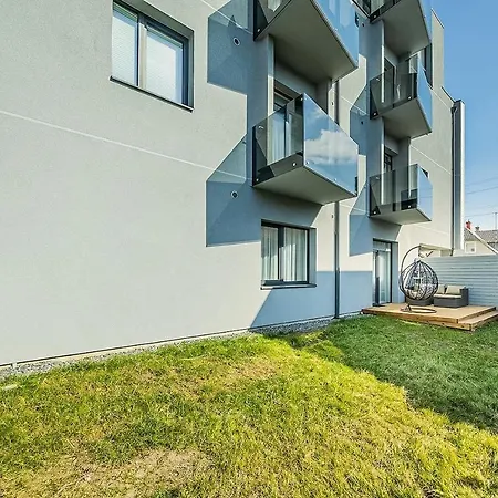 Apartmán Lovely With Private Terrace By Urban Rent