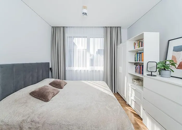 Lovely With Private Terrace By Urban Rent *