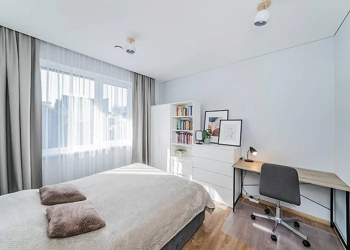 Lovely With Private Terrace By Urban Rent Apartament Kowno